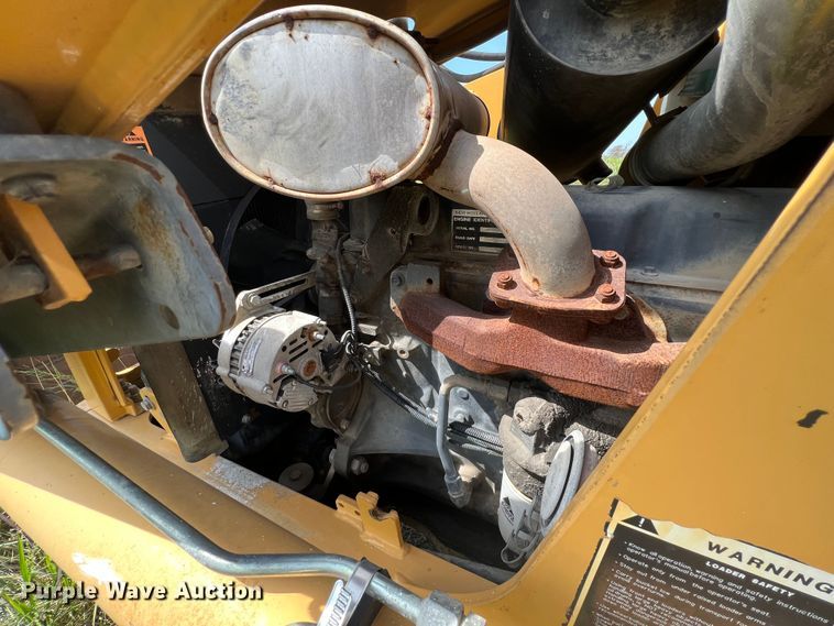 image for item JX9482 1998 New Holland 555E  backhoe