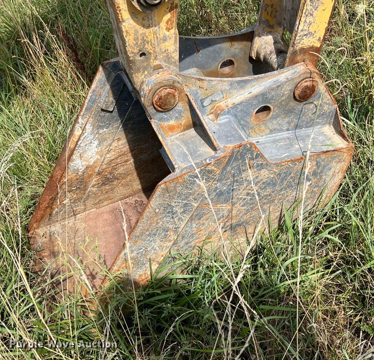 image for item JX9483 1997 New Holland 555E  backhoe