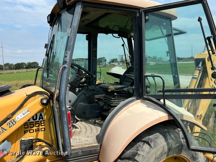 image for item JX9483 1997 New Holland 555E  backhoe