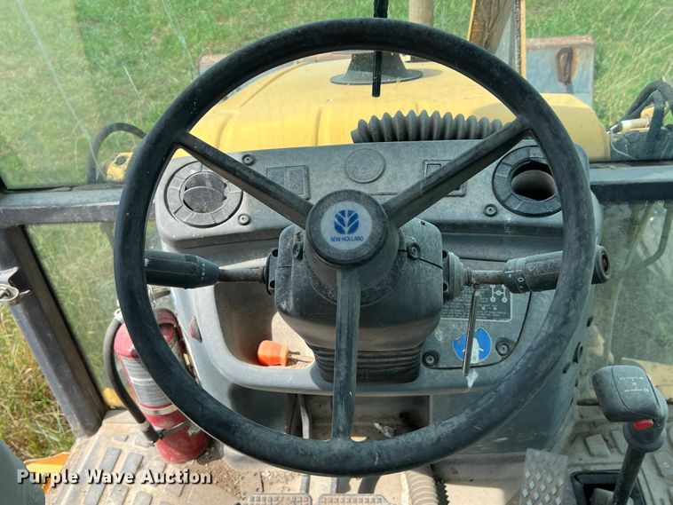 image for item JX9483 1997 New Holland 555E  backhoe