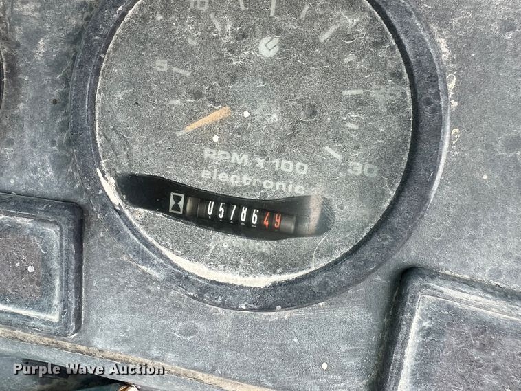 image for item JX9483 1997 New Holland 555E  backhoe