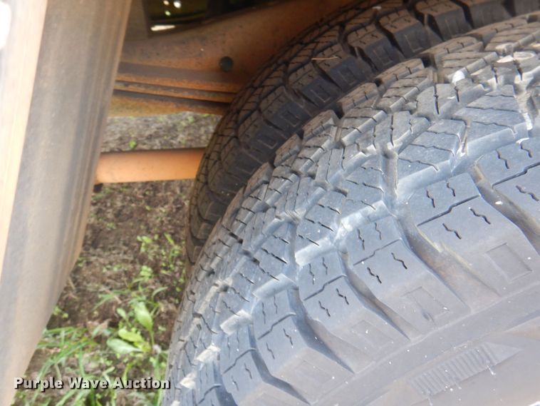 image for item JY9677 2000 GMC Savana 3500  box truck