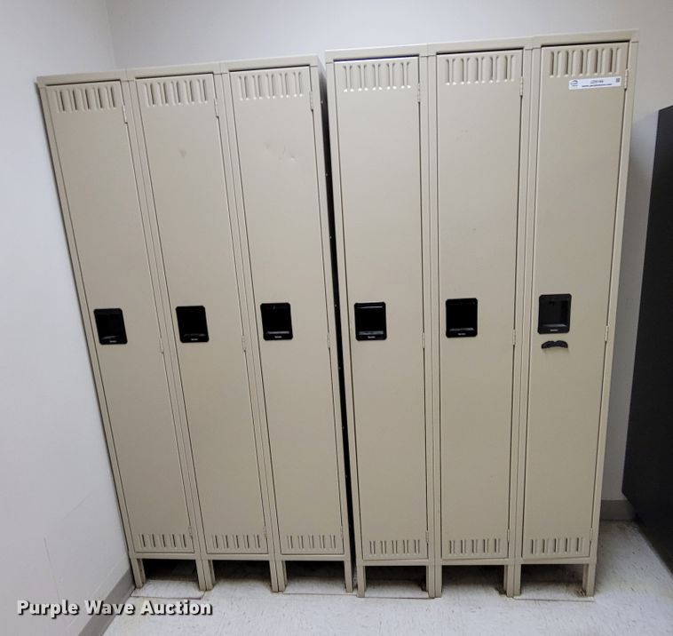 image for item JZ9199 (2) Tennsco locker sets