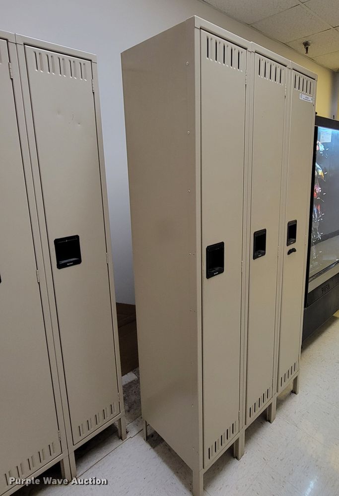 image for item JZ9199 (2) Tennsco locker sets