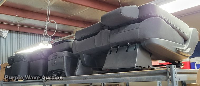 image for item JZ9201 (5) automotive seats