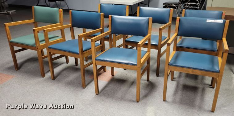 image for item JZ9208 (7) chairs