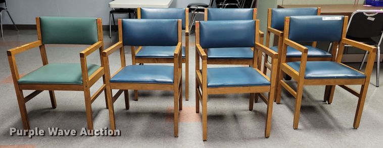 image for item JZ9208 (7) chairs