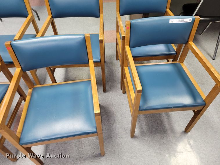 image for item JZ9208 (7) chairs