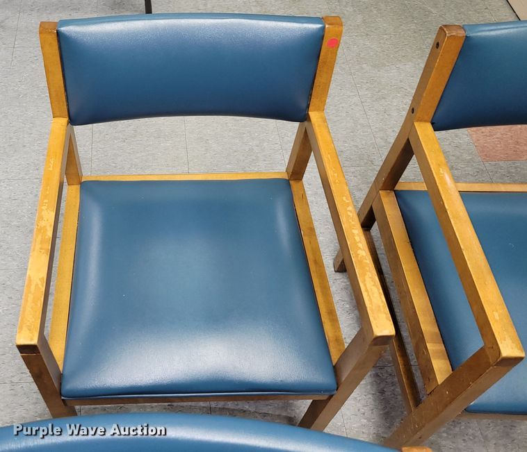 image for item JZ9208 (7) chairs