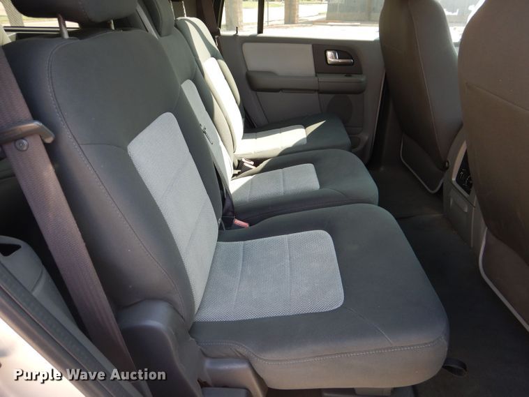 image for item KC9740 2004 Ford Expedition  SUV