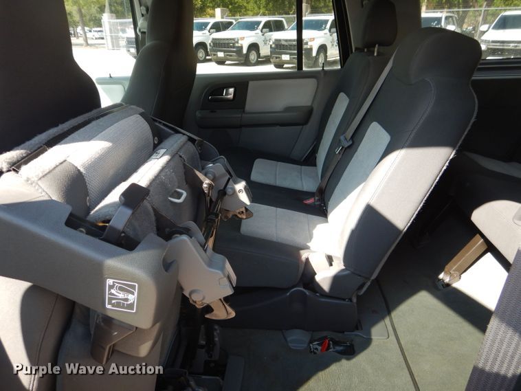 image for item KC9740 2004 Ford Expedition  SUV