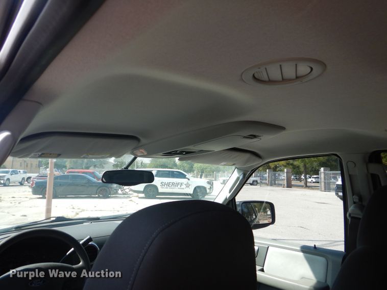 image for item KC9740 2004 Ford Expedition  SUV