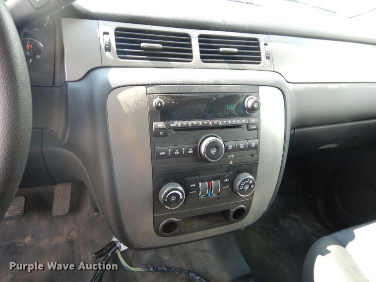 image for item KC9743 2013 Chevrolet Tahoe Police  SUV