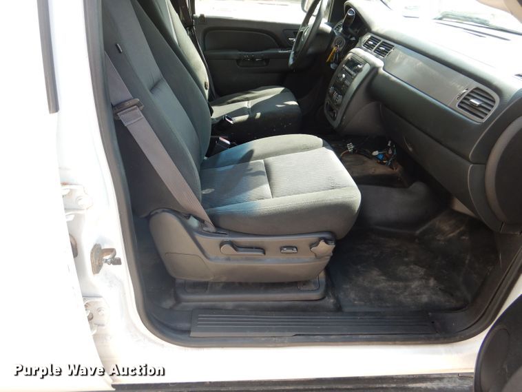 image for item KC9743 2013 Chevrolet Tahoe Police  SUV