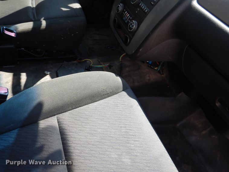 image for item KC9743 2013 Chevrolet Tahoe Police  SUV