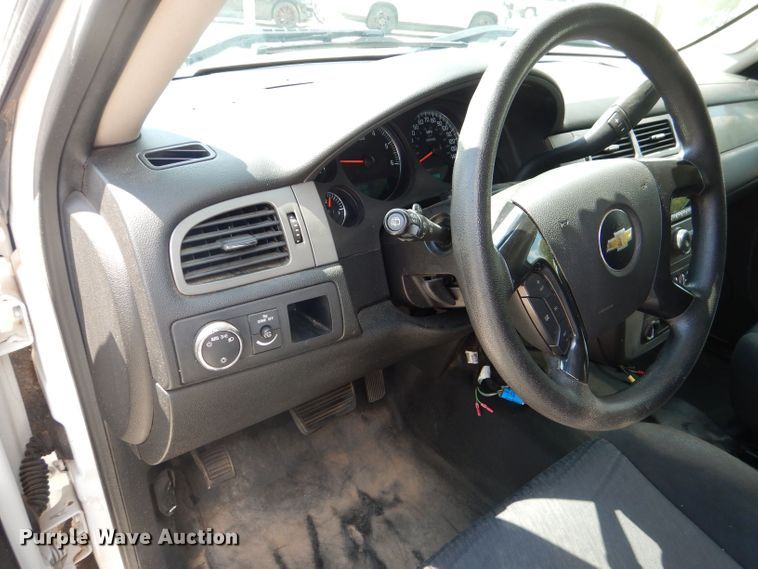 image for item KC9744 2013 Chevrolet Tahoe Police  SUV