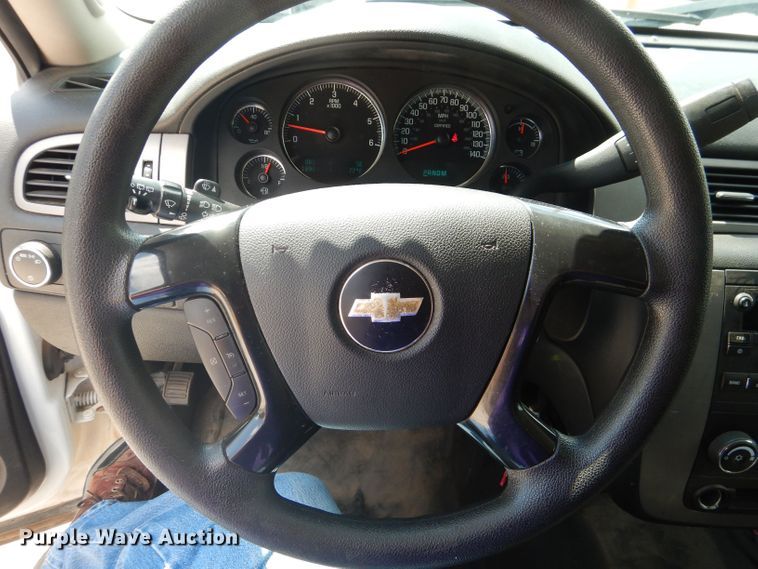 image for item KC9744 2013 Chevrolet Tahoe Police  SUV