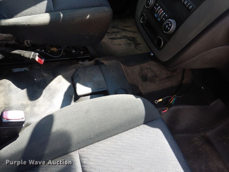 image for item KC9744 2013 Chevrolet Tahoe Police  SUV