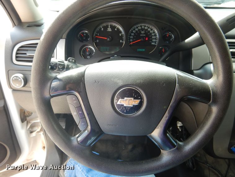 image for item KC9745 2013 Chevrolet Tahoe Police  SUV