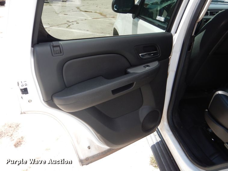 image for item KC9745 2013 Chevrolet Tahoe Police  SUV