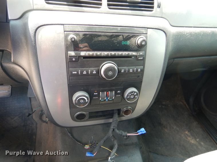 image for item KC9746 2013 Chevrolet Tahoe Police  SUV