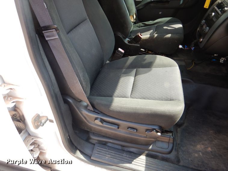 image for item KC9746 2013 Chevrolet Tahoe Police  SUV