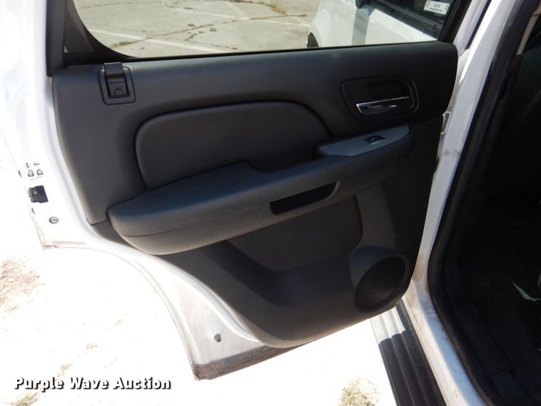 image for item KC9746 2013 Chevrolet Tahoe Police  SUV