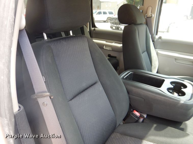 image for item KC9748 2012 Chevrolet Silverado 1500  Crew Cab pickup truck