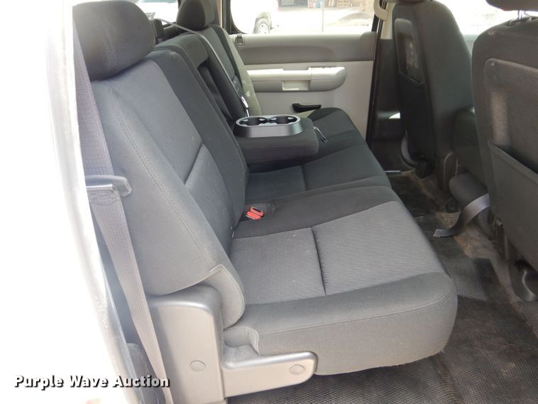 image for item KC9748 2012 Chevrolet Silverado 1500  Crew Cab pickup truck