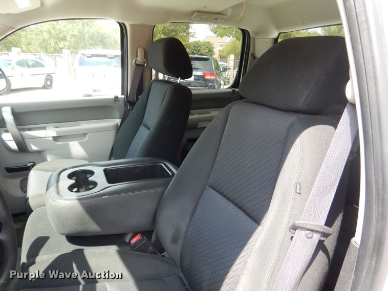 image for item KC9748 2012 Chevrolet Silverado 1500  Crew Cab pickup truck