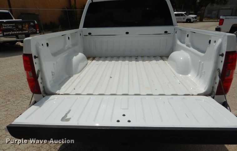 image for item KC9748 2012 Chevrolet Silverado 1500  Crew Cab pickup truck