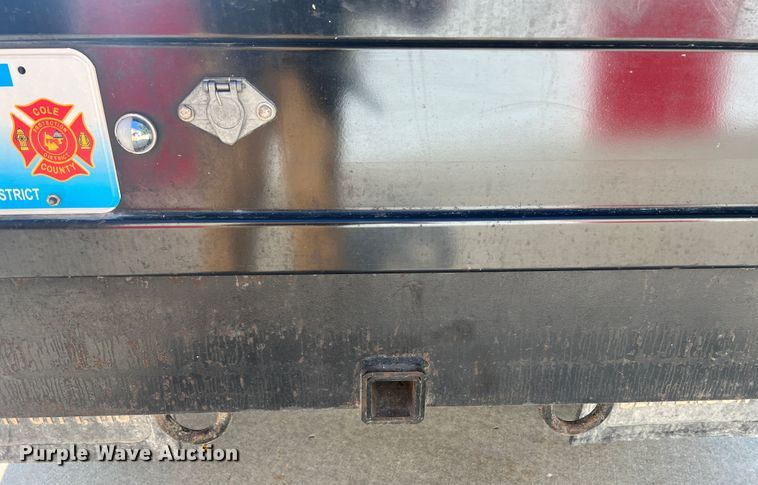 image for item KC9815 1988 Ford F250  flatbed pickup truck