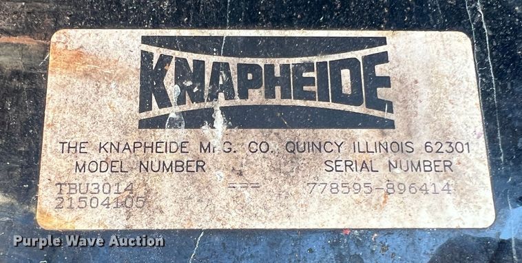 image for item KC9815 1988 Ford F250  flatbed pickup truck