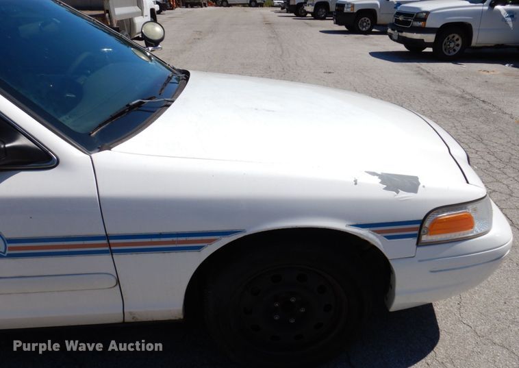 image for item KF9579 2007 Ford Crown Victoria Police Interceptor
