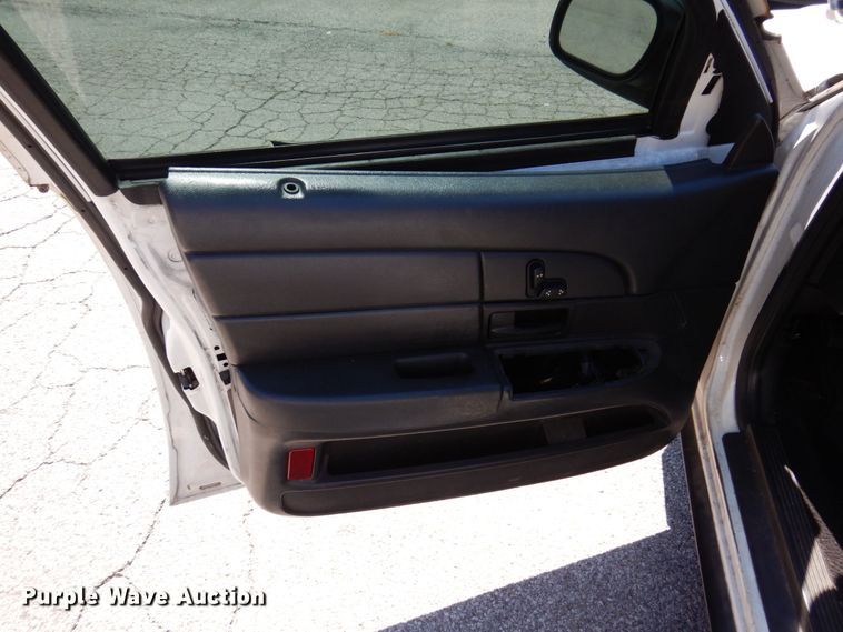 image for item KF9579 2007 Ford Crown Victoria Police Interceptor