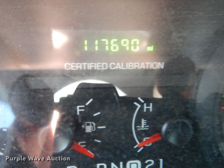 image for item KF9579 2007 Ford Crown Victoria Police Interceptor