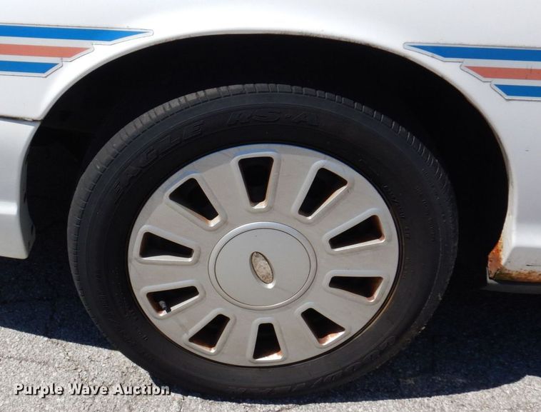image for item KF9579 2007 Ford Crown Victoria Police Interceptor