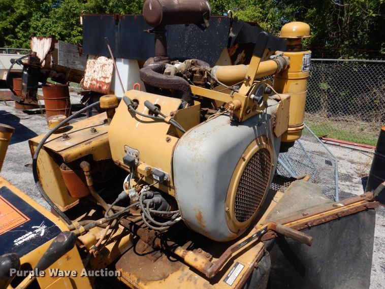 image for item KF9581 Vermeer SC630B  stump grinder