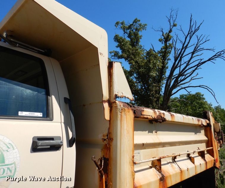 image for item KF9583 1999 GMC C8500  dump truck