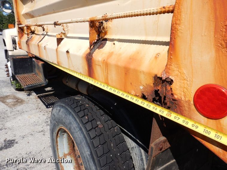 image for item KF9583 1999 GMC C8500  dump truck