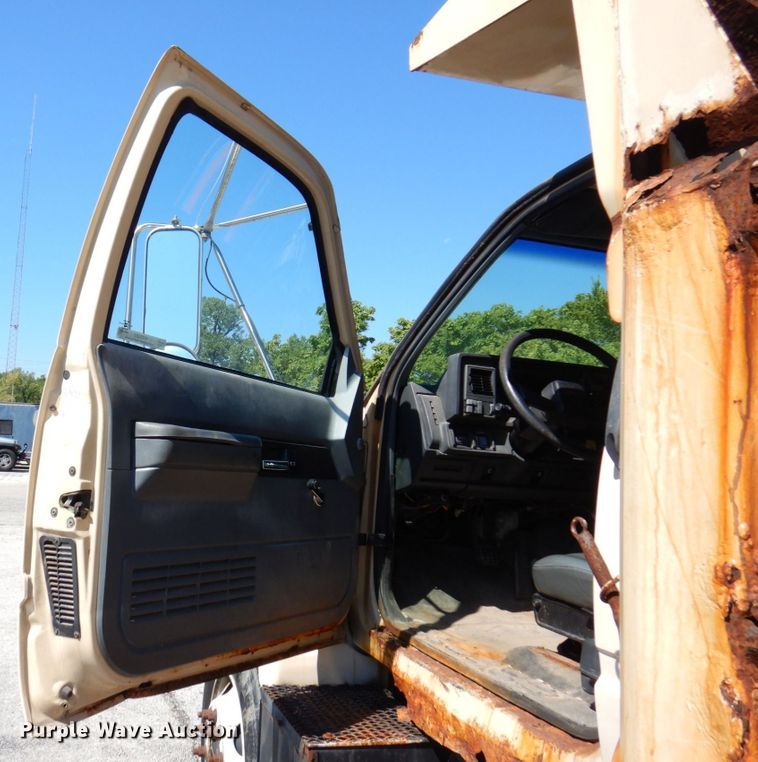 image for item KF9583 1999 GMC C8500  dump truck