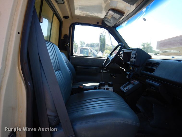 image for item KF9583 1999 GMC C8500  dump truck