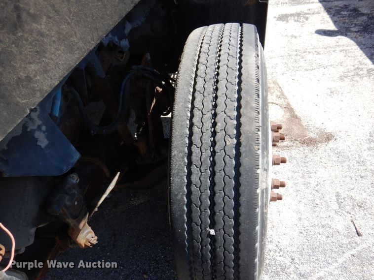 image for item KF9583 1999 GMC C8500  dump truck