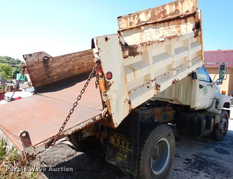 image for item KF9584 1992 GMC TopKick  dump truck