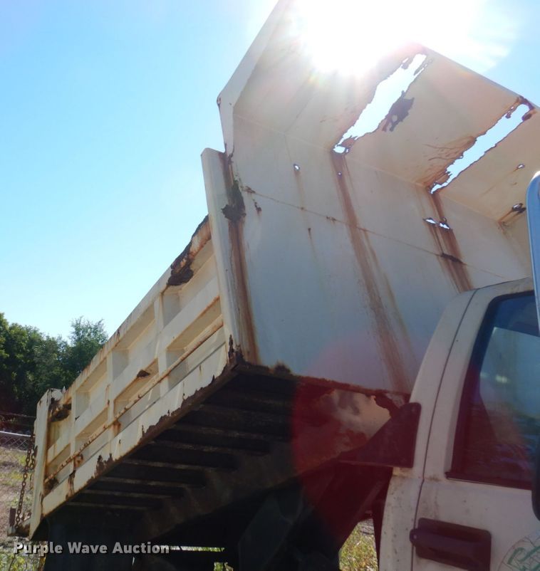 image for item KF9584 1992 GMC TopKick  dump truck