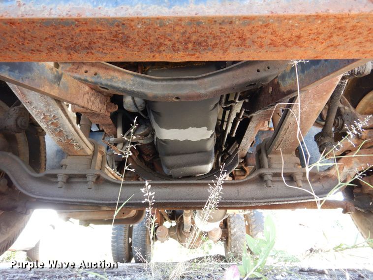 image for item KF9584 1992 GMC TopKick  dump truck