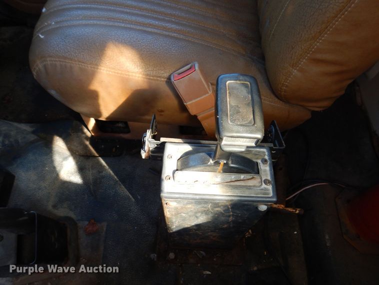 image for item KF9584 1992 GMC TopKick  dump truck