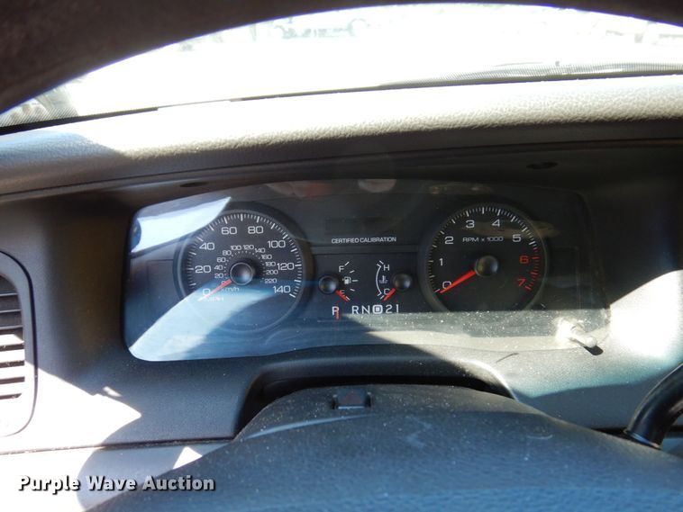 image for item KF9585 2006 Ford Crown Victoria Police Interceptor