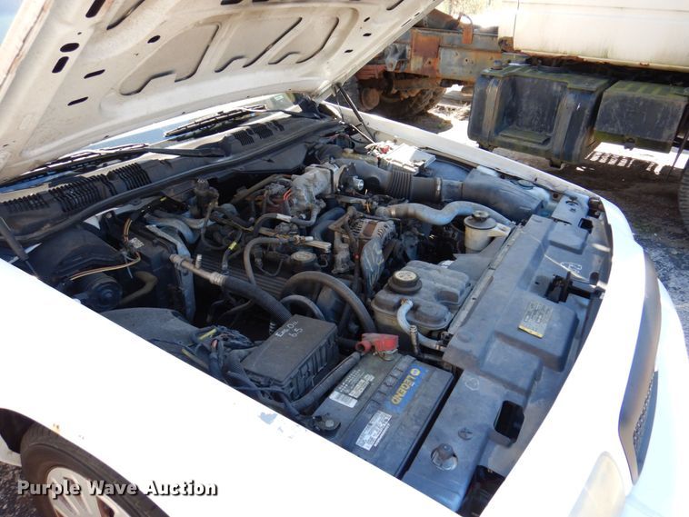 image for item KF9585 2006 Ford Crown Victoria Police Interceptor