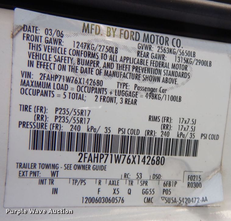 image for item KF9585 2006 Ford Crown Victoria Police Interceptor